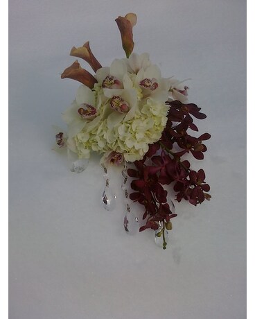 wedding cascade bouquets